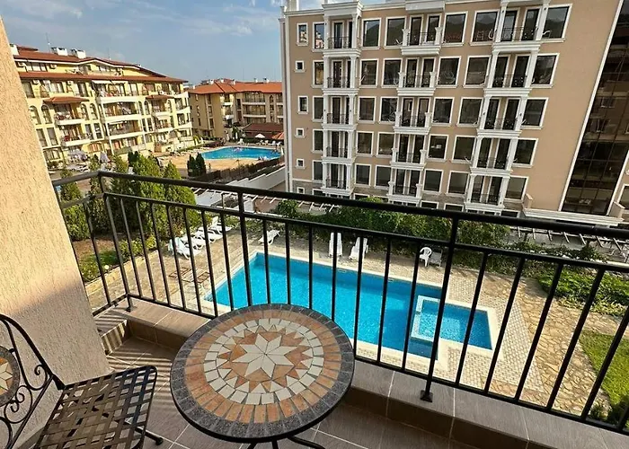 Sveti Vlas, Rodopi Bay *